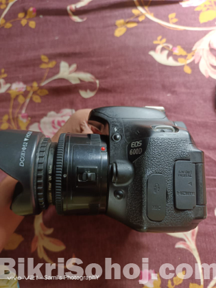 Canon 600 D